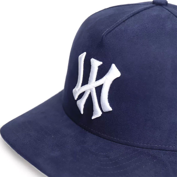 Custom 5 Panel 3D Embroidery Logo Blue Suede Snapback Caps Curved Brim Hats